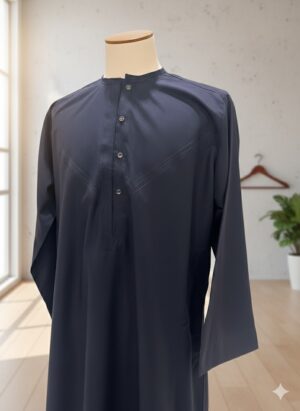 Men’s Classic Thobe – Premium Wash & Wear Fabric | Navy Blue