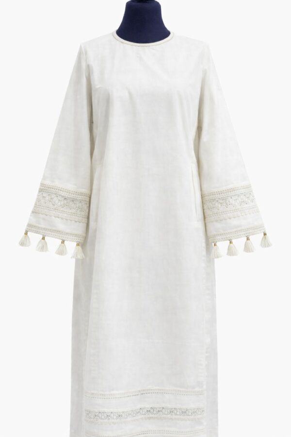 Elegant White Lace Qameez with Gold Stitch Detailing